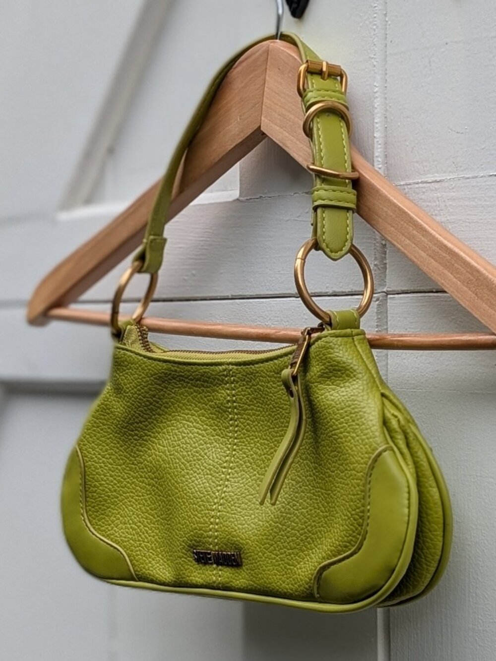 Vintage Y2K Steve Madden Chartreuse Lime Green Pebble Leather O-Ring Bag